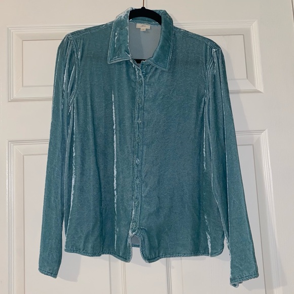 J. Jill | Tops | Jjill Velvet Button Up 